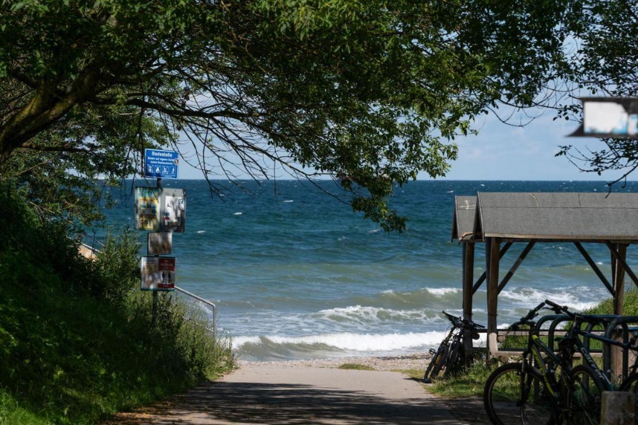 Ostsee Elmenhorst Sehr Hochwertige Dreizimmer Ferienwohnung Mit Gartenterrasse Elmenhorst/Lichtenhagen Kültér fotó