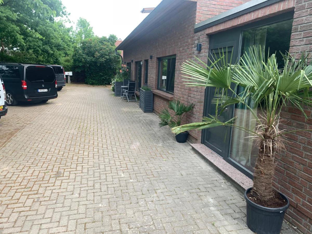 Ostsee Elmenhorst Sehr Hochwertige Dreizimmer Ferienwohnung Mit Gartenterrasse Elmenhorst/Lichtenhagen Kültér fotó