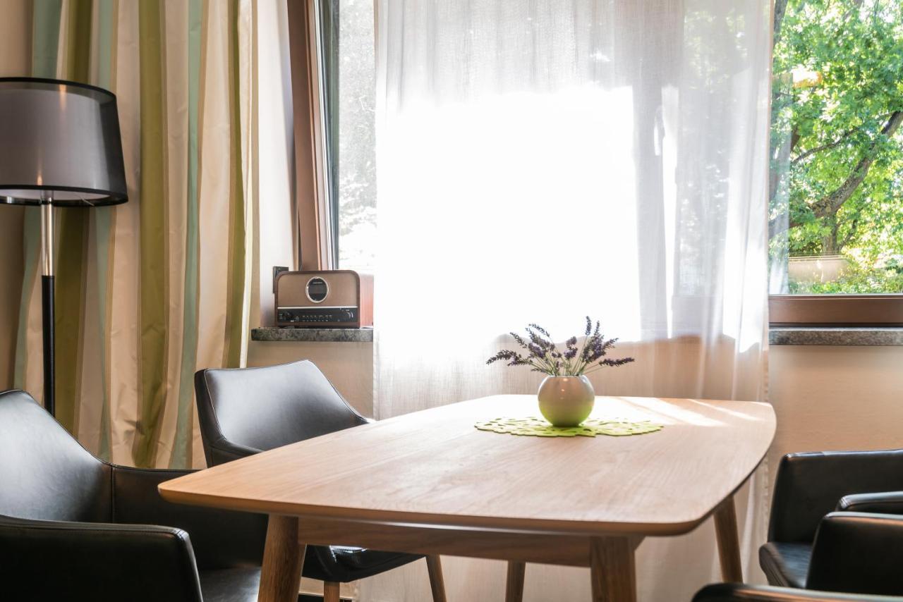 Ostsee Elmenhorst Sehr Hochwertige Dreizimmer Ferienwohnung Mit Gartenterrasse Elmenhorst/Lichtenhagen Kültér fotó